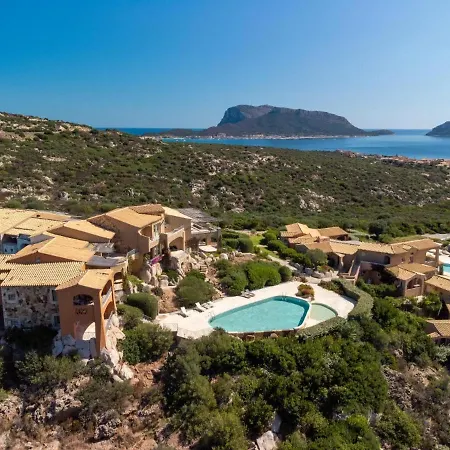 Villaggio Sherden - Maison & Relais *